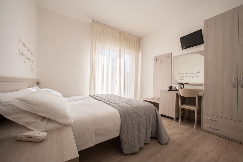 Hotel Anny Lido di Jesolo Zewnętrze zdjęcie