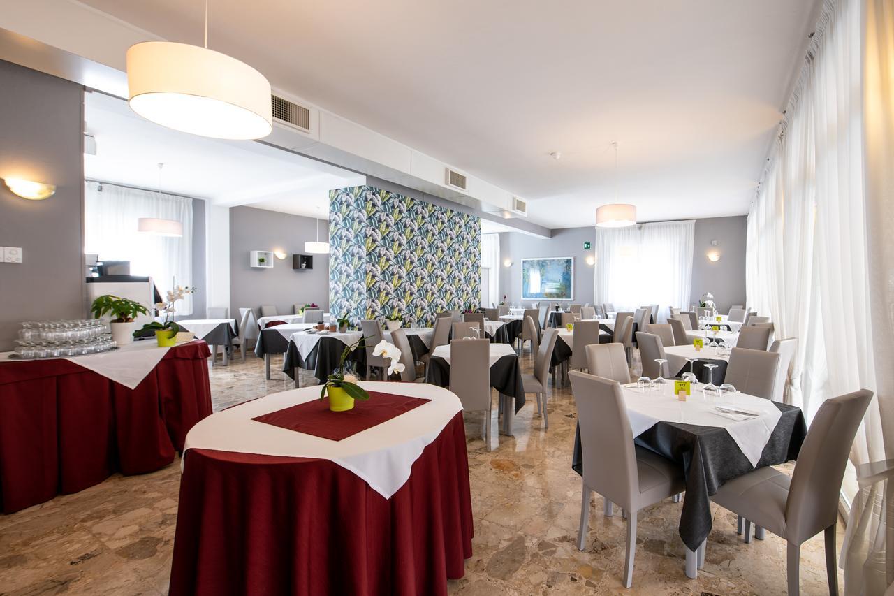 Hotel Anny Lido di Jesolo Zewnętrze zdjęcie